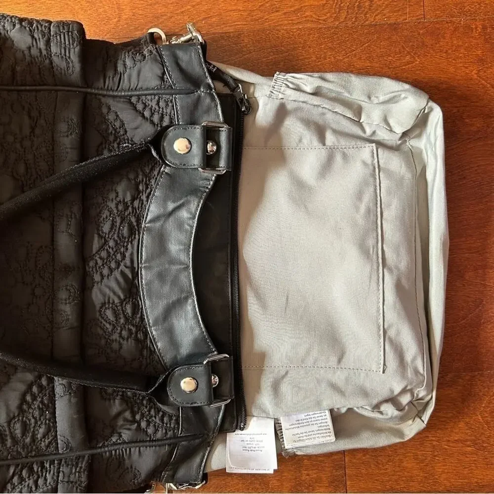 Petunia Pickle Bottom Black Quilted Diaper Bag, Shoulder Bag/Crossbody